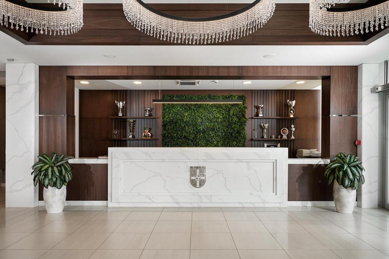 Hotel Srbija Lux スタラ・パゾヴァ エクステリア 写真
